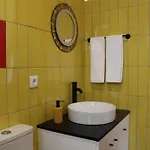 Medronhouse - * Vasco Esteves de Baixo