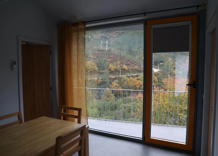 Medronhouse - Vasco Esteves de Baixo